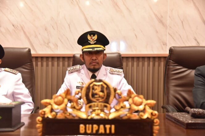
					Bupati Sumenep Achmad Fauzi Wongsojudo