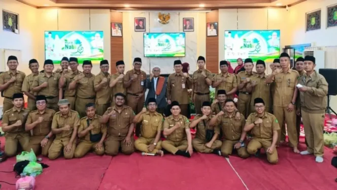
					Maulid Nabi Jadi Momentum Perkuat Karakter ASN Bappeda Sumenep